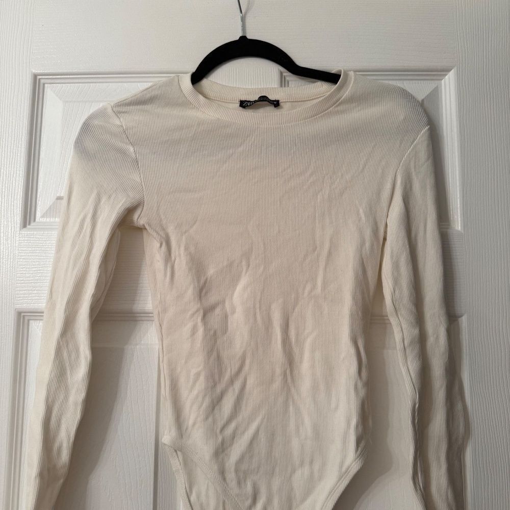 ZARA Ribbed Long Sleeve Bodysuit White - Picture 3 of 5